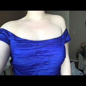 Very stretchy formal dress!